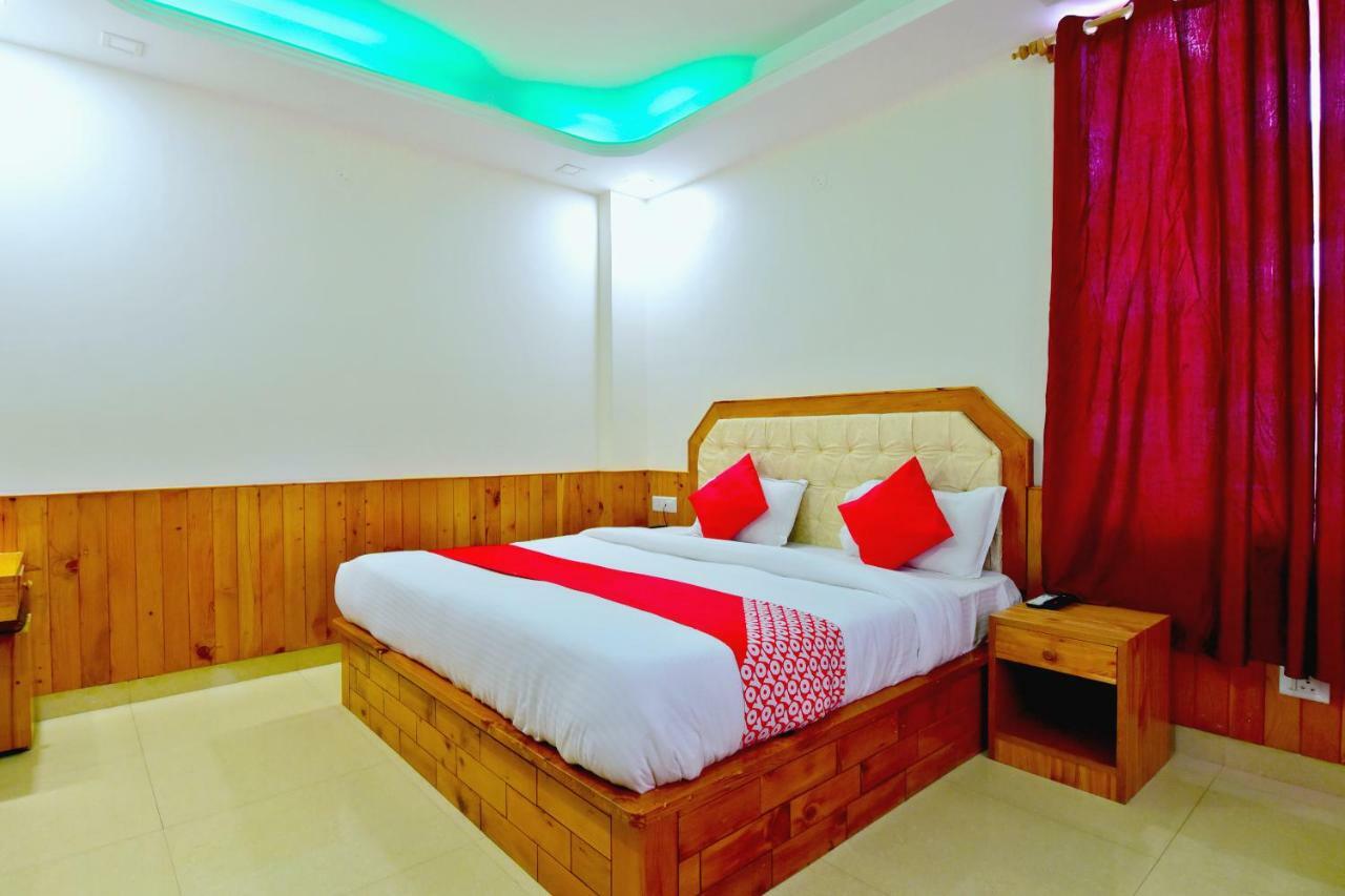 Oyo 38661 Hotel Apna Ghar Manāli Kültér fotó